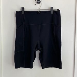 Girlfriend Collective Black High-Rise Pocket Bike Short XL